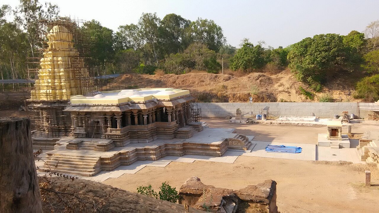 Talakadu Buried Sand Temples Kaveri River Bank